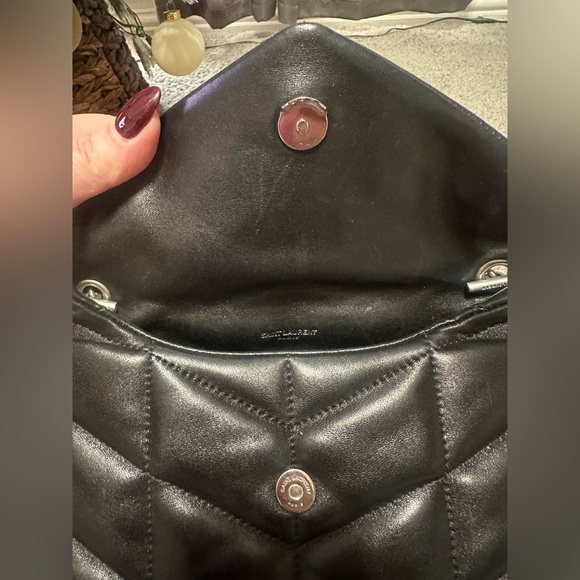🌸YSL Toy Puffer LouLou🌸 - Picture 4 of 14